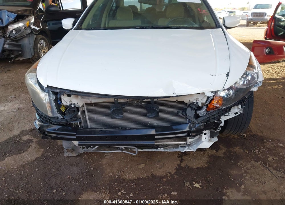 2011 HONDA ACCORD 2.4 LX-P VIN: 1HGCP2F43BA125393