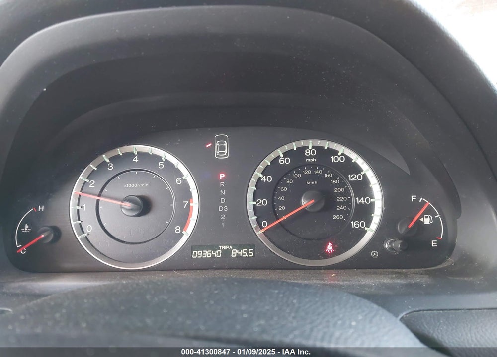 2011 HONDA ACCORD 2.4 LX-P VIN: 1HGCP2F43BA125393