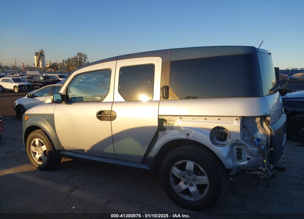 2005 HONDA ELEMENT EX VIN: 5J6YH28635L020615