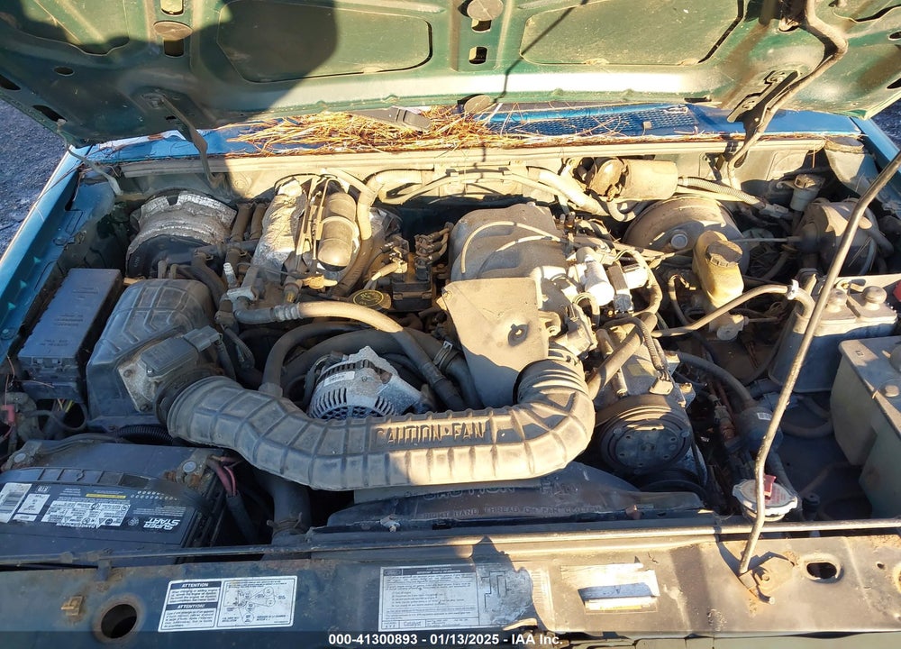 1994 FORD EXPLORER VIN: 1FMDU34X3RUC83073