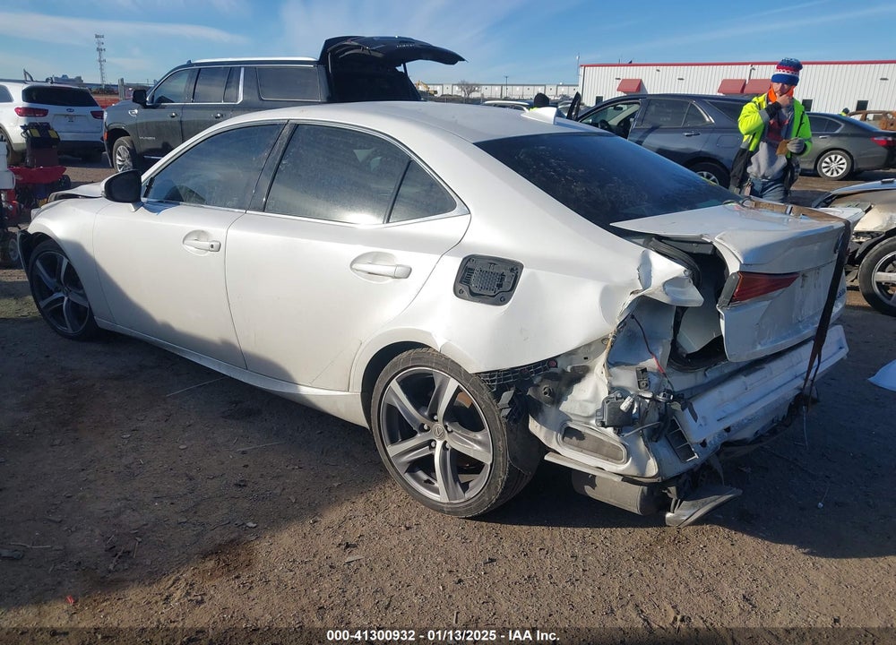 2018 LEXUS IS VIN: JTHC81D22J5030658