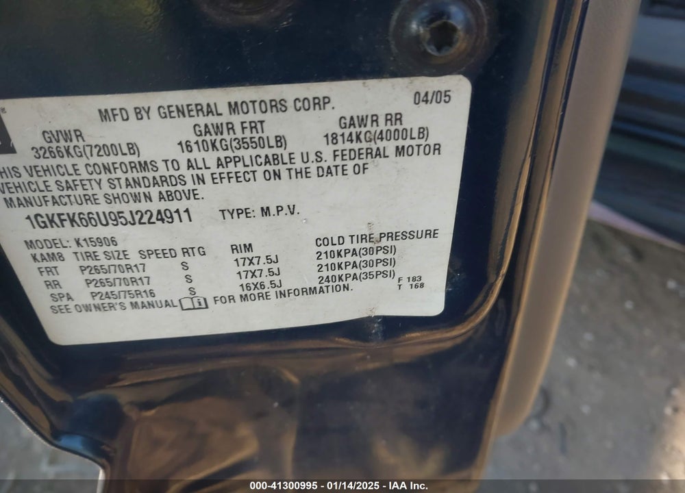 2005 GMC YUKON XL 1500 DENALI VIN: 1GKFK66U95J224911