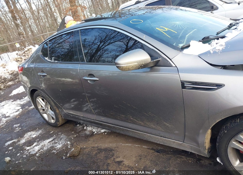 2013 KIA OPTIMA SX VIN: 5XXGR4A63DG130132
