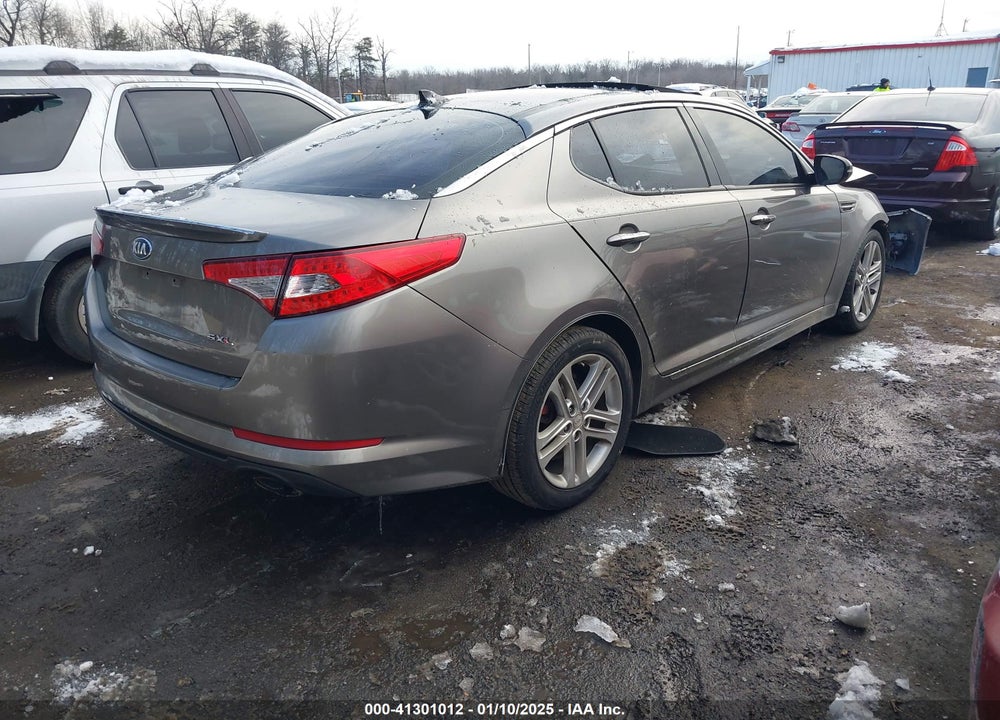 2013 KIA OPTIMA SX VIN: 5XXGR4A63DG130132