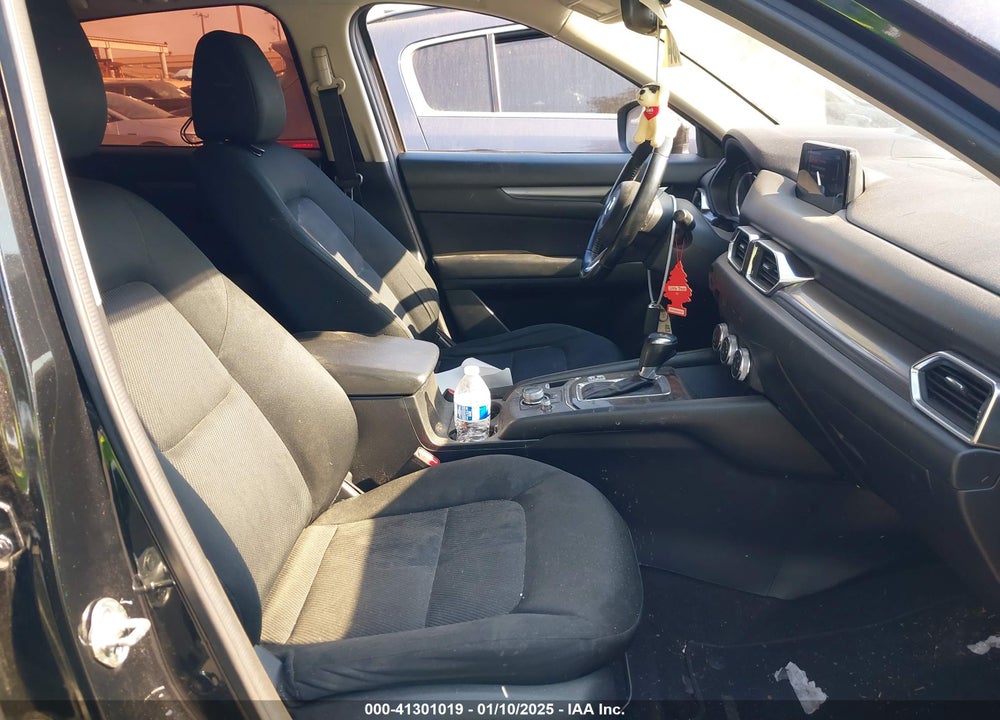 2019 MAZDA CX-5 SPORT VIN: JM3KFABM1K0605779