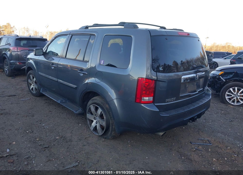 2012 HONDA PILOT TOURING VIN: 5FNYF4H99CB010253