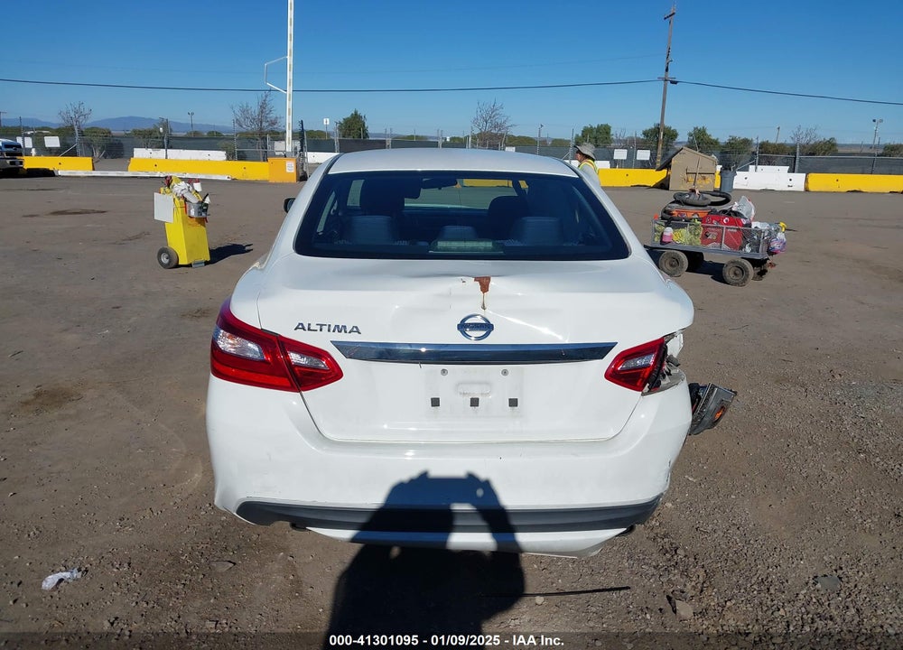 2017 NISSAN ALTIMA VIN: 1N4AL3AP1HN310770