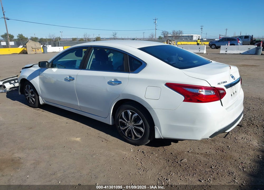 2017 NISSAN ALTIMA VIN: 1N4AL3AP1HN310770