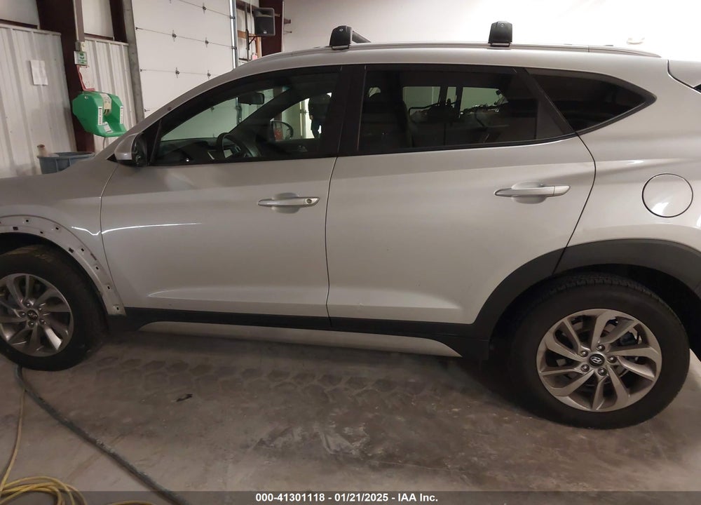 2018 HYUNDAI TUCSON SEL VIN: KM8J3CA49JU603789