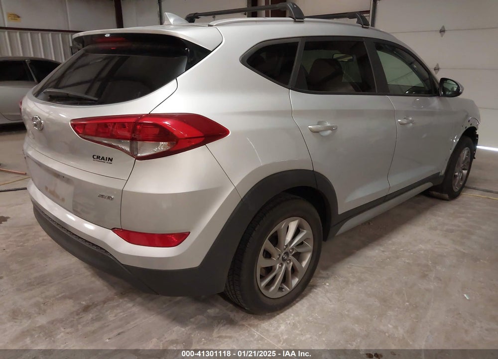 2018 HYUNDAI TUCSON SEL VIN: KM8J3CA49JU603789