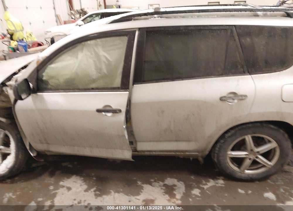 2009 TOYOTA RAV4 BASE V6 VIN: JTMBK33V89D004251
