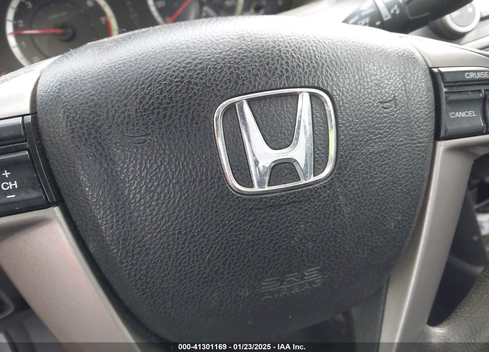 2010 HONDA ACCORD 2.4 LX VIN: 1HGCP2F39AA044436