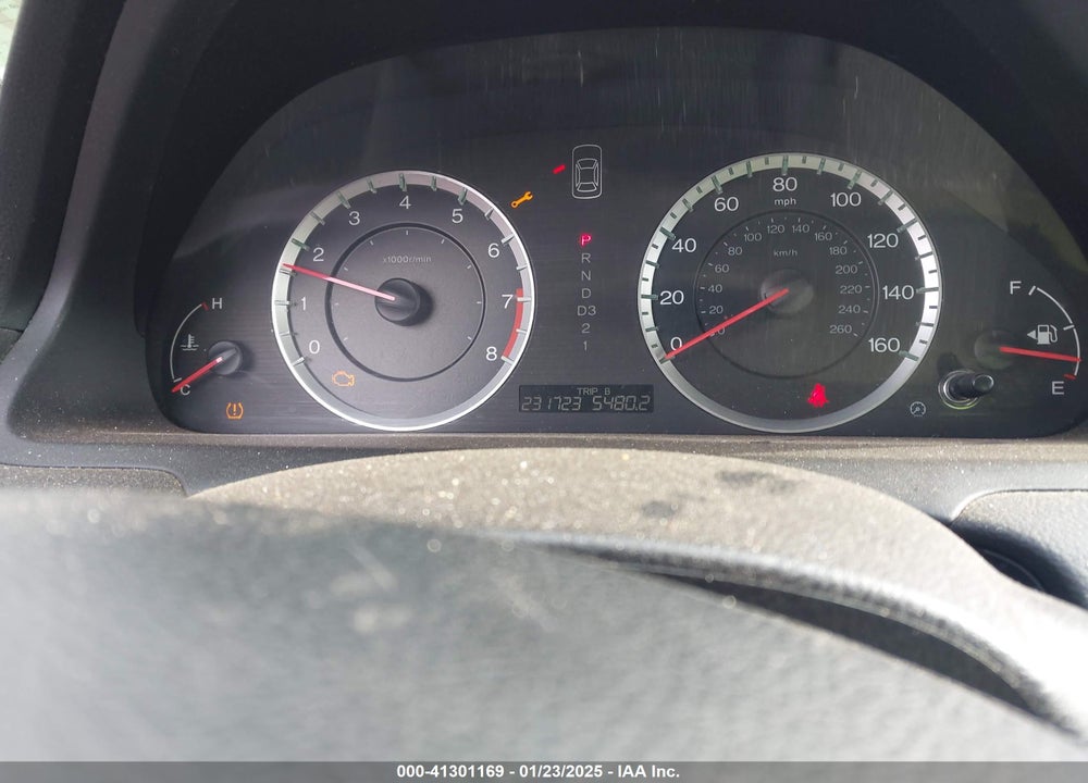 2010 HONDA ACCORD 2.4 LX VIN: 1HGCP2F39AA044436