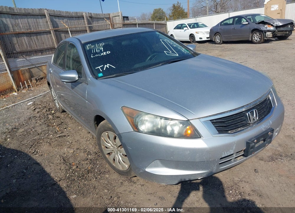 2010 HONDA ACCORD 2.4 LX VIN: 1HGCP2F39AA044436