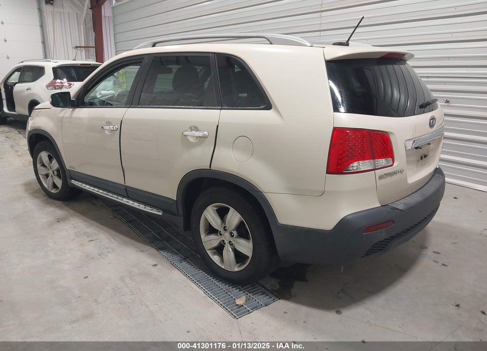 2012 KIA SORENTO EX V6 VIN: 5XYKUDA25CG206773