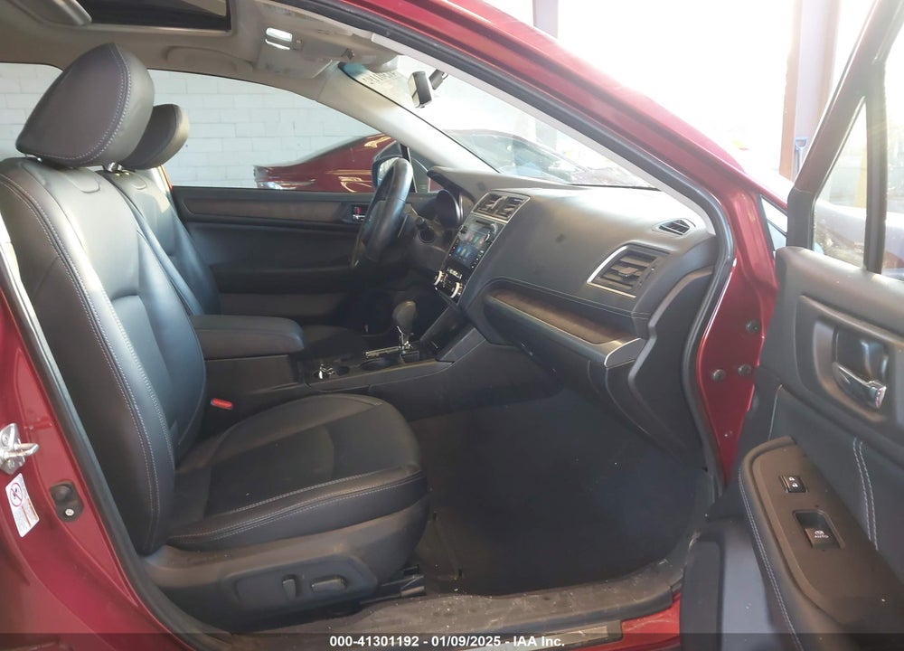 2018 SUBARU OUTBACK 2.5I LIMITED VIN: 4S4BSANC3J3276101