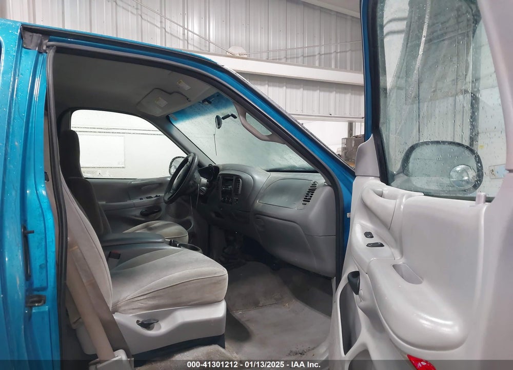 1998 FORD F-150 LARIAT/STANDARD/XL/XLT VIN: 2FTZX18W4WCA67672