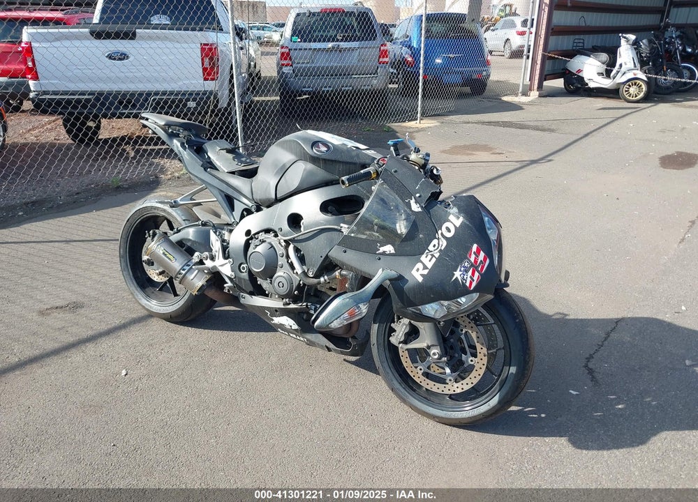 2008 HONDA CBR1000 RR VIN: JH2SC59018M000231