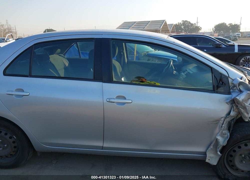2010 TOYOTA YARIS VIN: JTDBT4K31A1363790