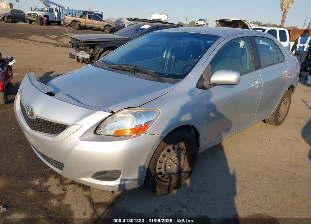 2010 TOYOTA YARIS VIN: JTDBT4K31A1363790