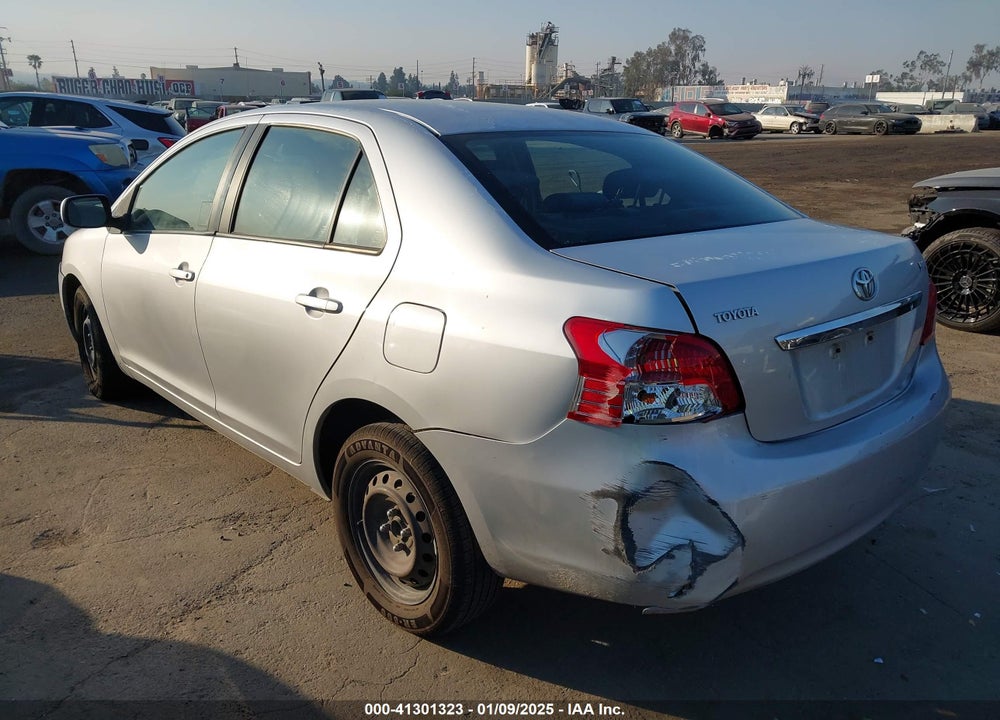 2010 TOYOTA YARIS VIN: JTDBT4K31A1363790