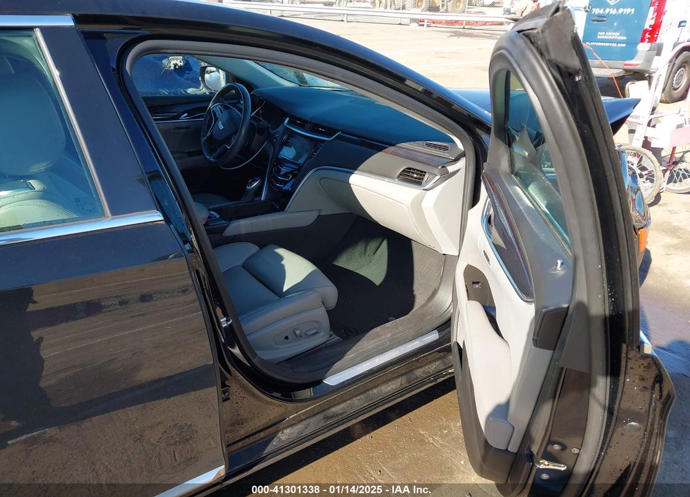 2016 CADILLAC XTS VIN: 2G61P5S36G9210075