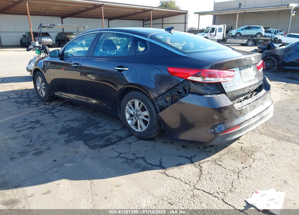 2018 KIA OPTIMA LX VIN: KNAGT4L37J5238481