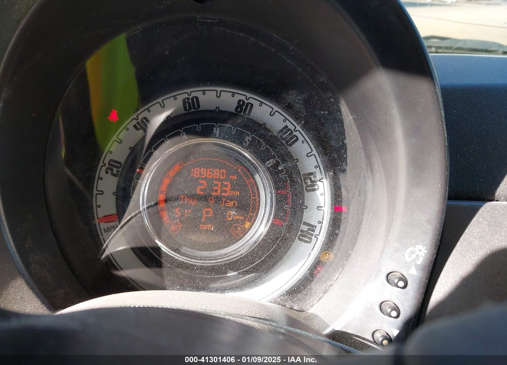 2013 FIAT 500 VIN: 3C3CFFARXDT686525