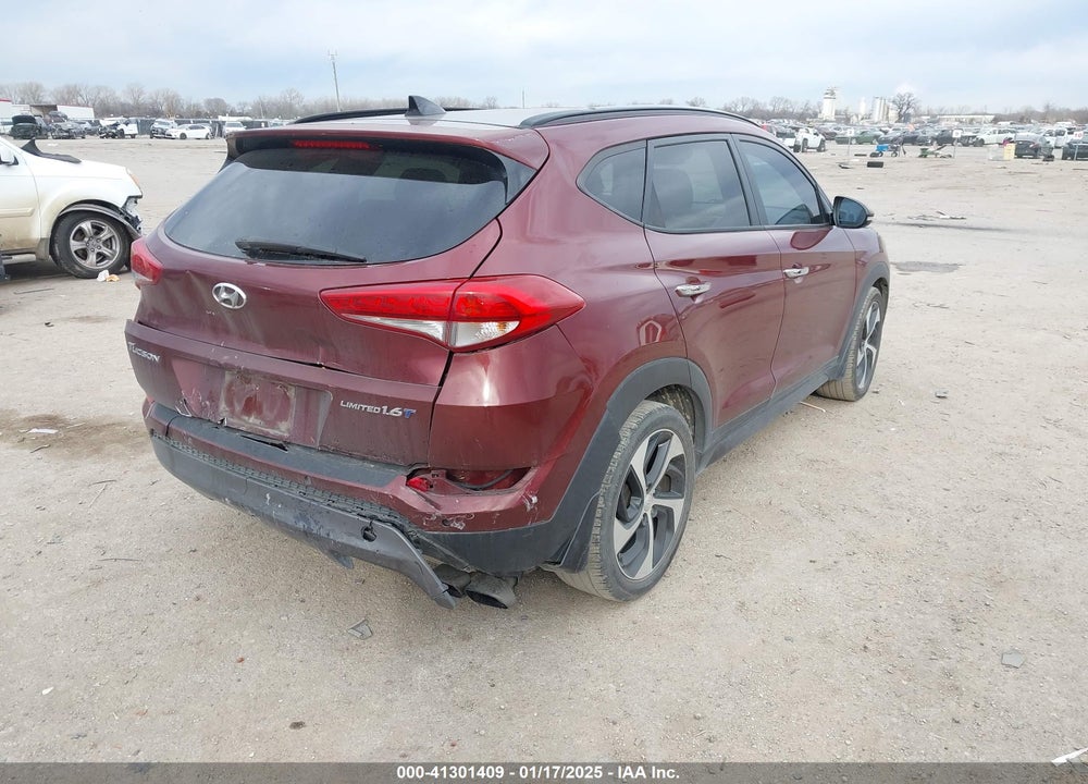 2016 HYUNDAI TUCSON LIMITED VIN: KM8J33A28GU074746