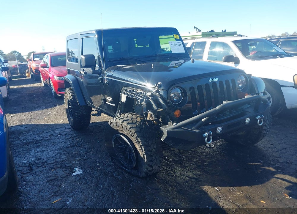 2008 JEEP WRANGLER SAHARA VIN: 1J4FA54128L583473