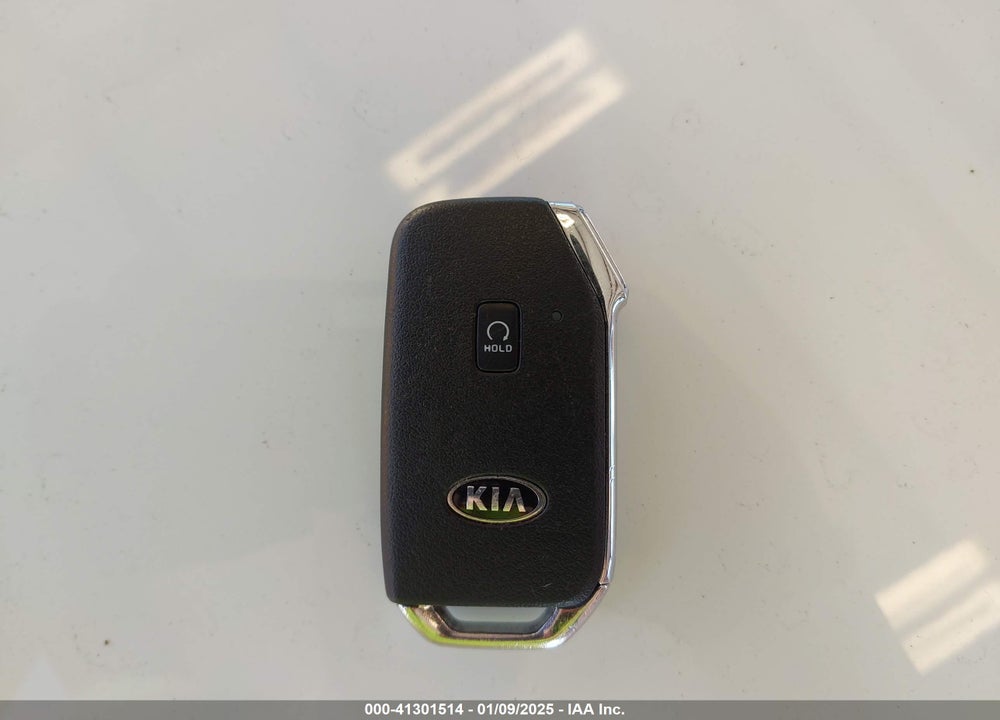 2021 KIA SELTOS EX VIN: KNDERCAA6M7194809