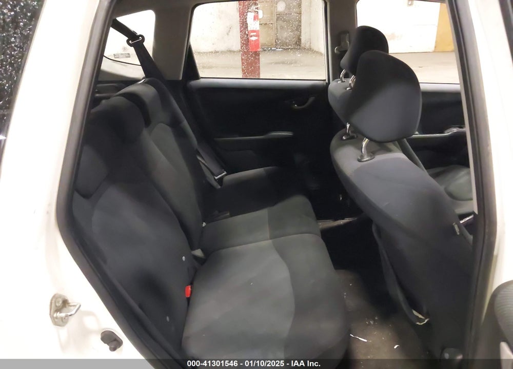 2009 HONDA FIT SPORT VIN: JHMGE88499S073017