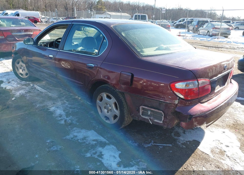 2001 INFINITI I30 LUXURY VIN: JNKCA31A61T010677
