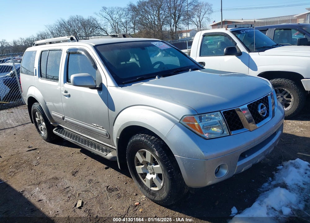 2005 NISSAN PATHFINDER SE OFF ROAD VIN: 5N1AR18U95C742938