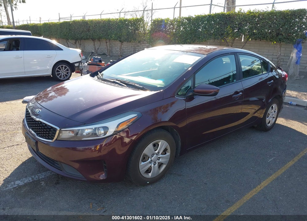 2018 KIA FORTE LX VIN: 3KPFK4A78JE186550
