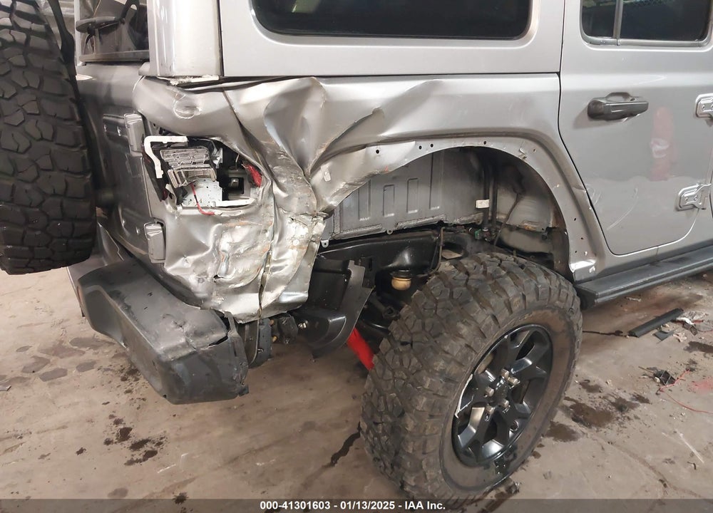 2019 JEEP WRANGLER UNLIMITED MOAB 4X4 VIN: 1C4HJXEGXKW574703