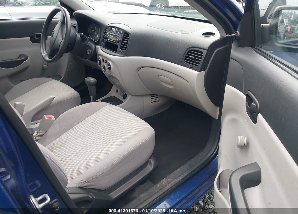 2009 HYUNDAI ACCENT VIN: KMHCN46C59U373737