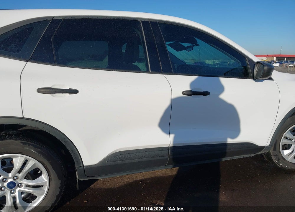 2022 FORD ESCAPE S VIN: 1FMCU0F62NUA33686