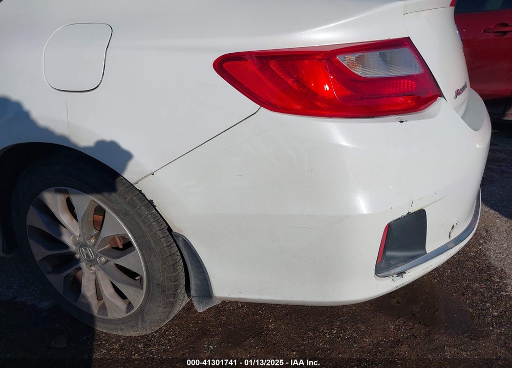 2013 HONDA ACCORD VIN: 1HGCT1B37DA019535