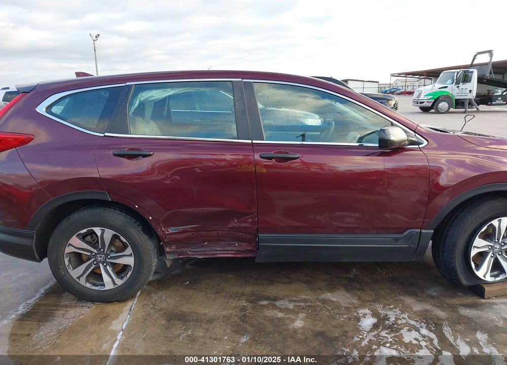 2019 HONDA CR-V LX VIN: 2HKRW5H33KH402957