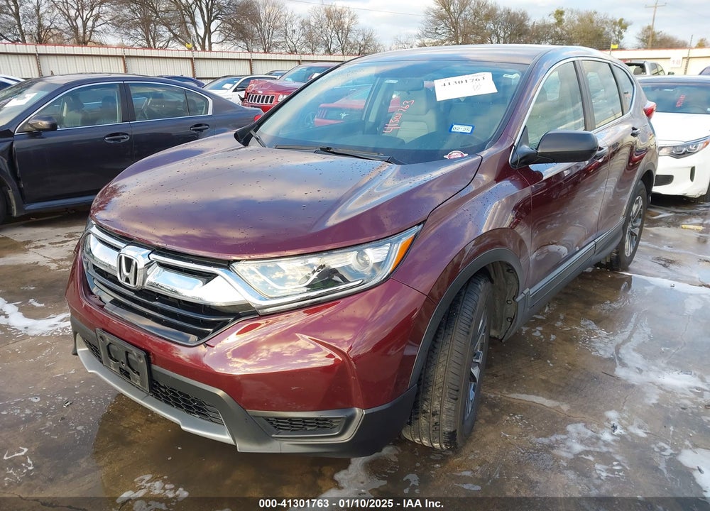 2019 HONDA CR-V LX VIN: 2HKRW5H33KH402957