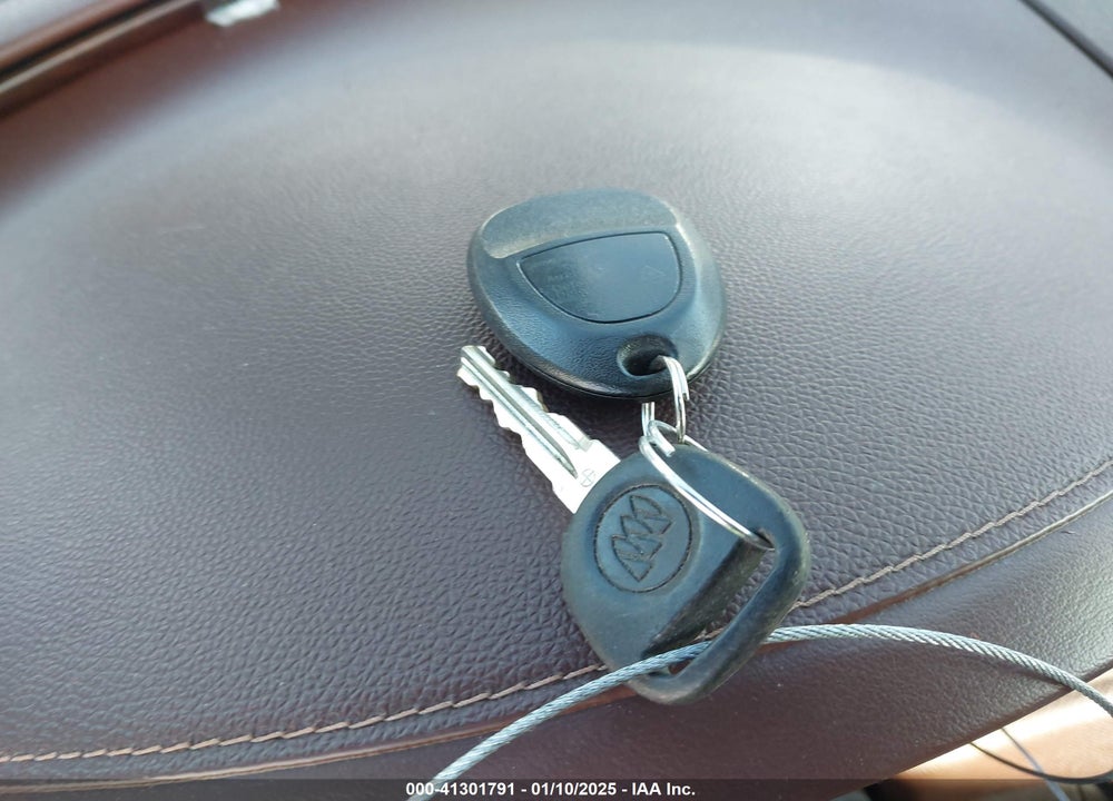 2013 BUICK ENCLAVE PREMIUM VIN: 5GAKRDKDXDJ181812
