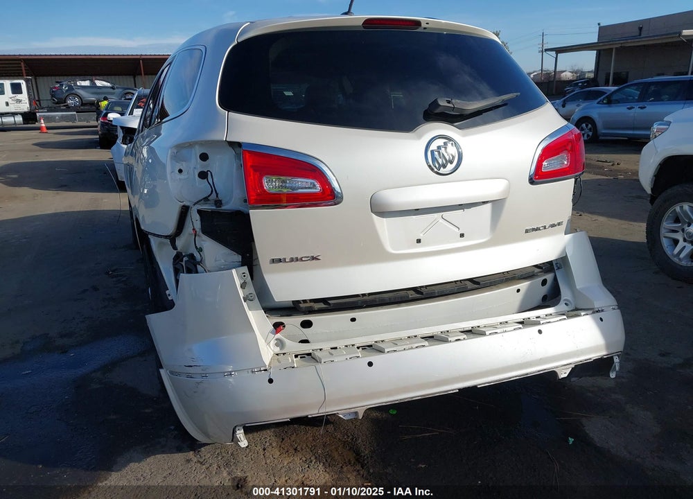 2013 BUICK ENCLAVE PREMIUM VIN: 5GAKRDKDXDJ181812