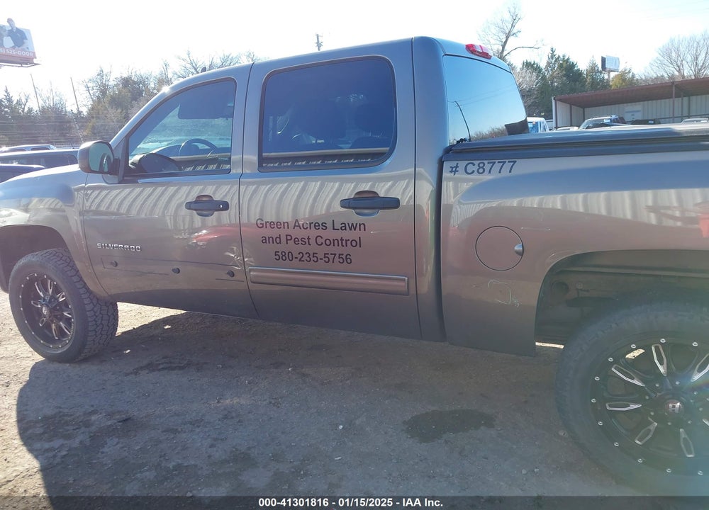 2013 CHEVROLET SILVERADO 1500 LT VIN: 3GCPCSE01DG109689
