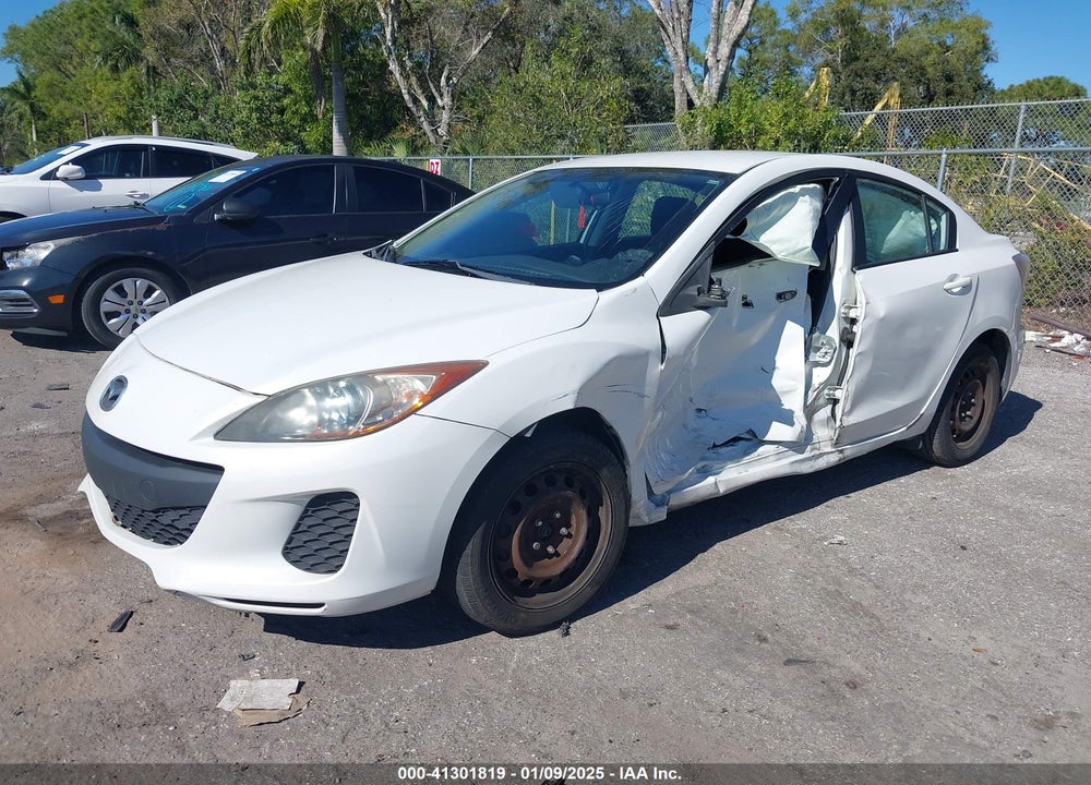 2013 MAZDA 3 I SPORT VIN: JM1BL1U77D1833078