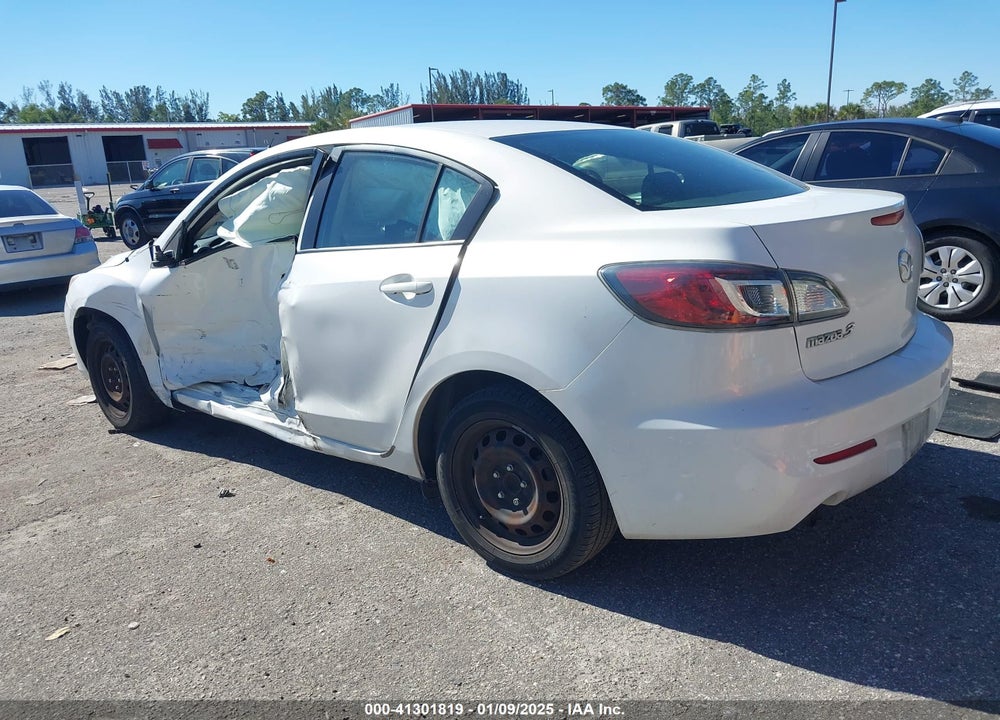 2013 MAZDA 3 I SPORT VIN: JM1BL1U77D1833078