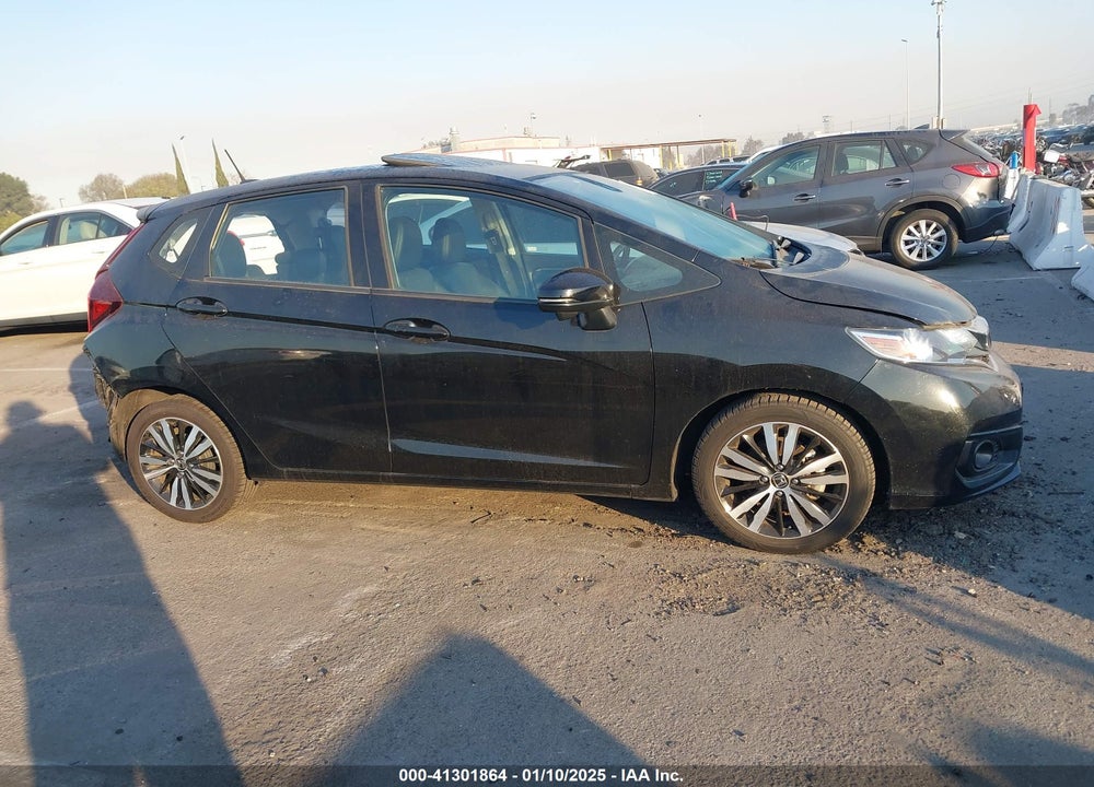 2018 HONDA FIT VIN: 3HGGK5H93JM705528