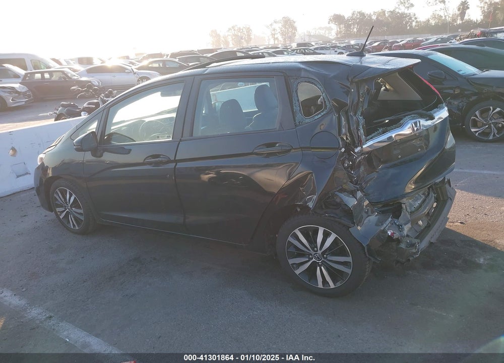 2018 HONDA FIT VIN: 3HGGK5H93JM705528