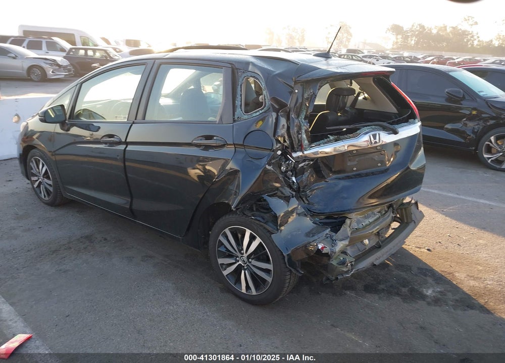2018 HONDA FIT VIN: 3HGGK5H93JM705528
