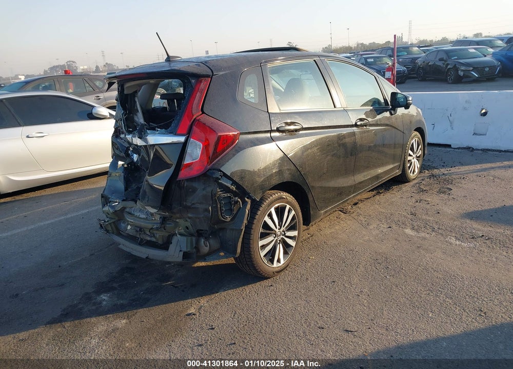 2018 HONDA FIT VIN: 3HGGK5H93JM705528